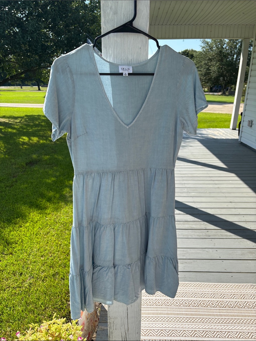 Le Lis Light Blue Tiered V‑Neck Midi Dress